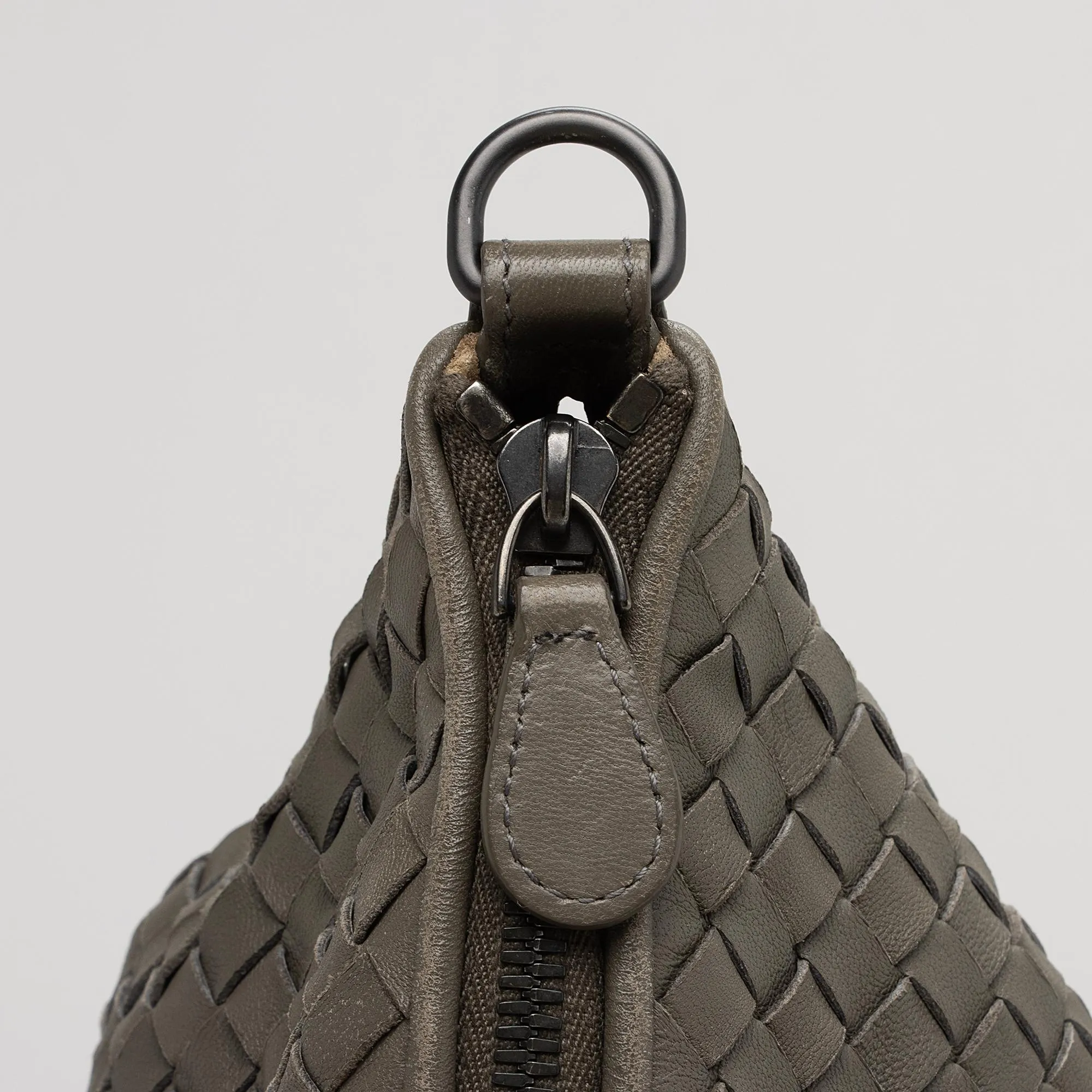 Bottega Veneta Intrecciato Nappa Leather Convertible Maxi Tote (SHF-Ge67HA)