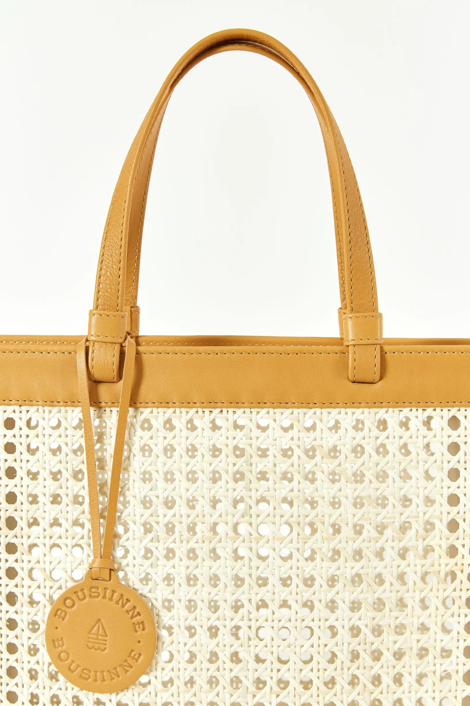 CHAÎSE Carré Handbag