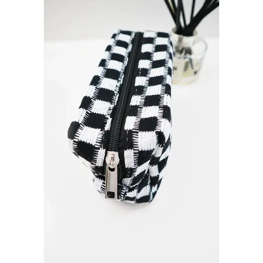 Checkered Knitted Cosmetic Bag