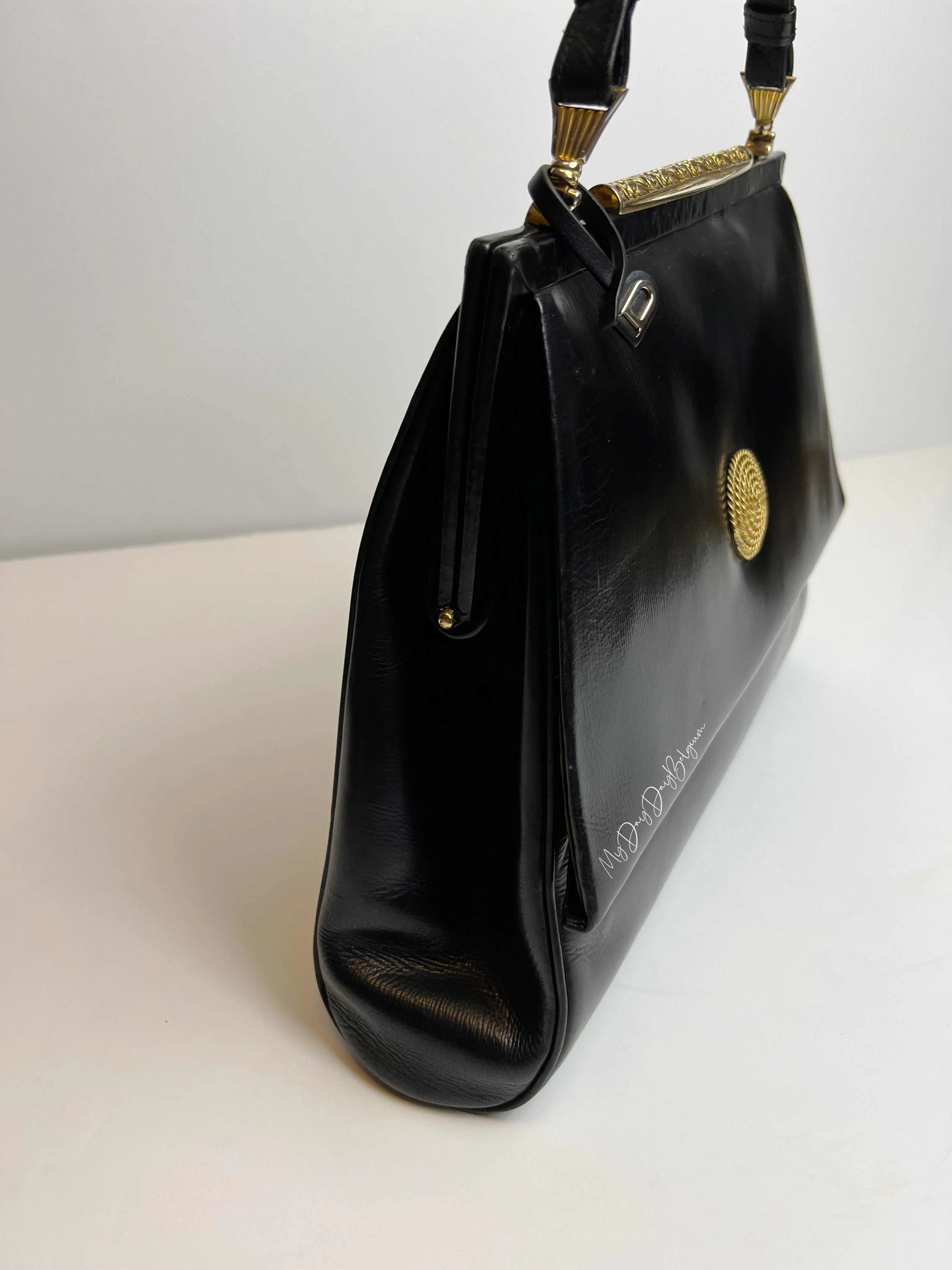 Delvaux 1962 shoulder bag collector piece