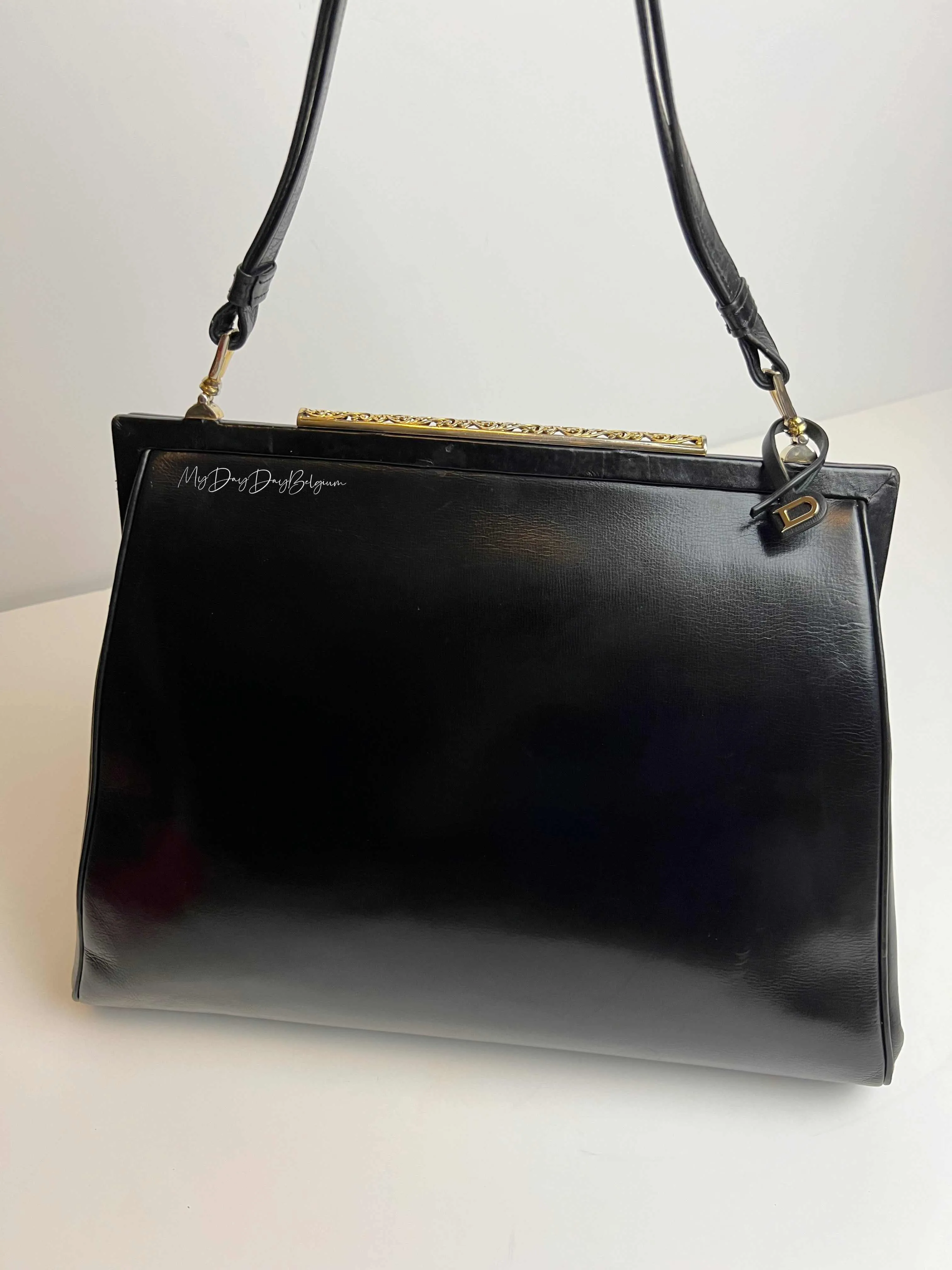 Delvaux 1962 shoulder bag collector piece