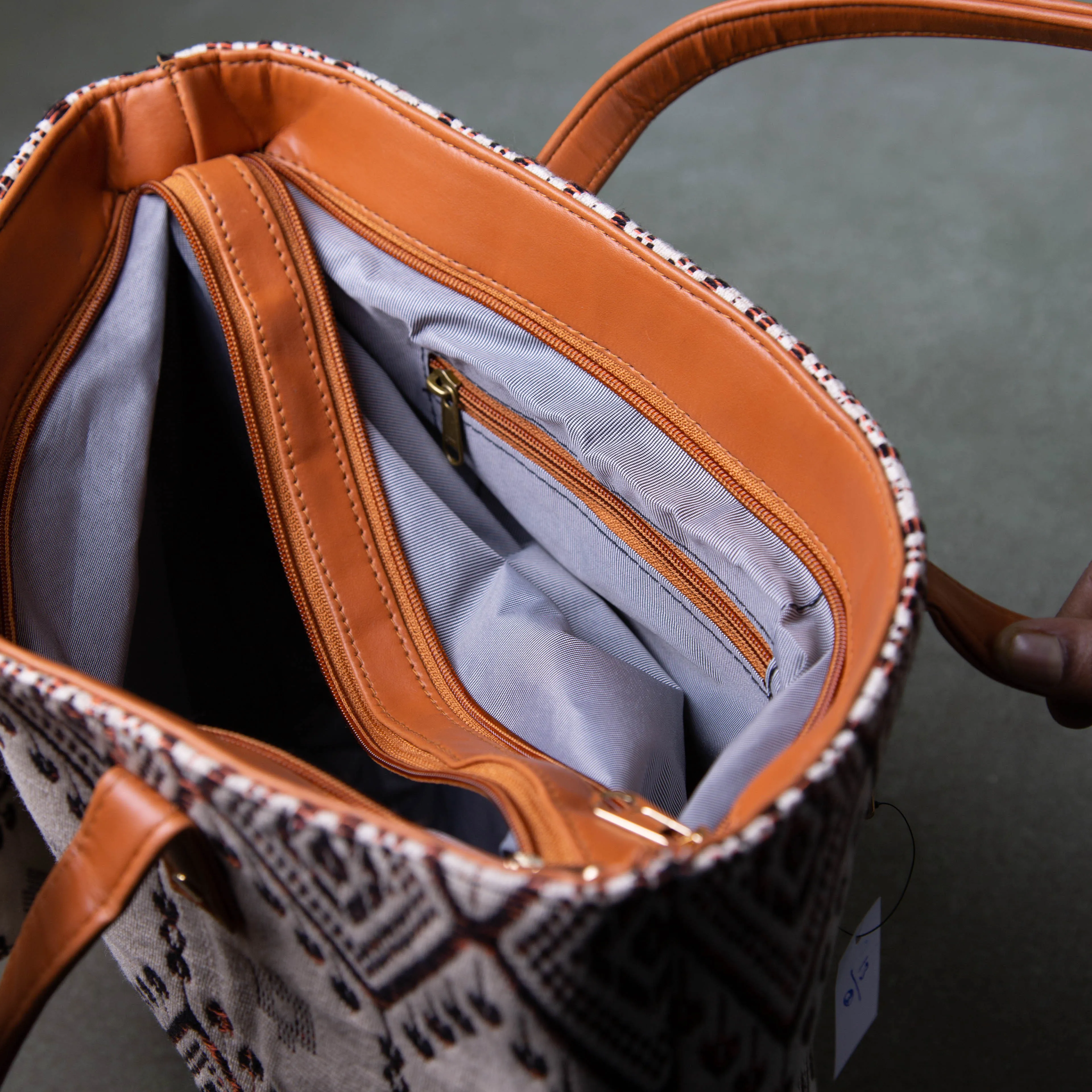 Double Zippered Tote White with Brown Prints.