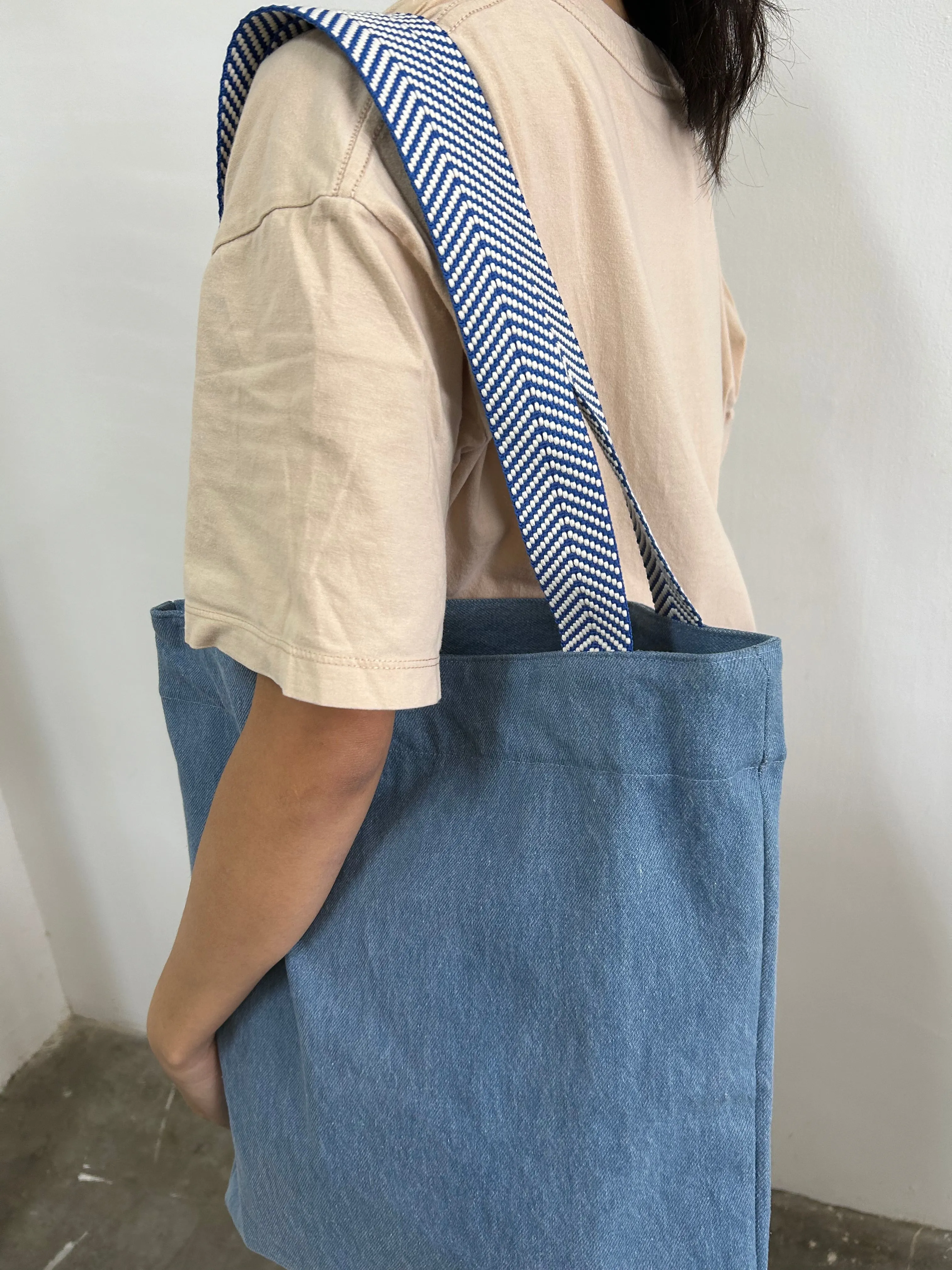 G&B Tote Bag for Dog Moms, Denim