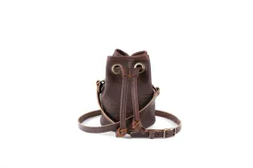 LEATHER BUCKET BAG - SMALL - CHERRY BISON