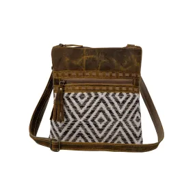 Sand Weaver Small & Crossbody Bag