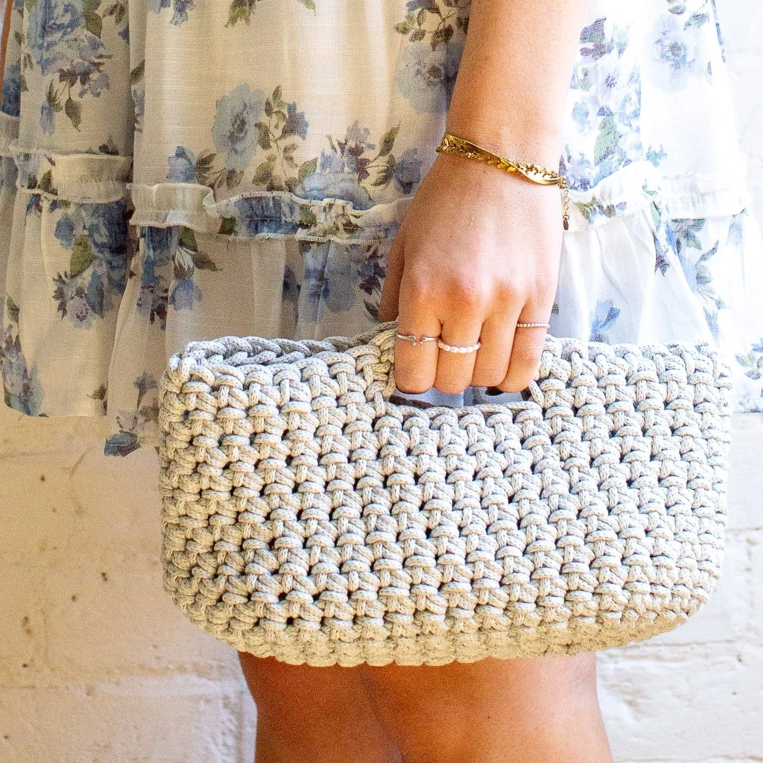 Sandy Shores Handbag Pattern and Video