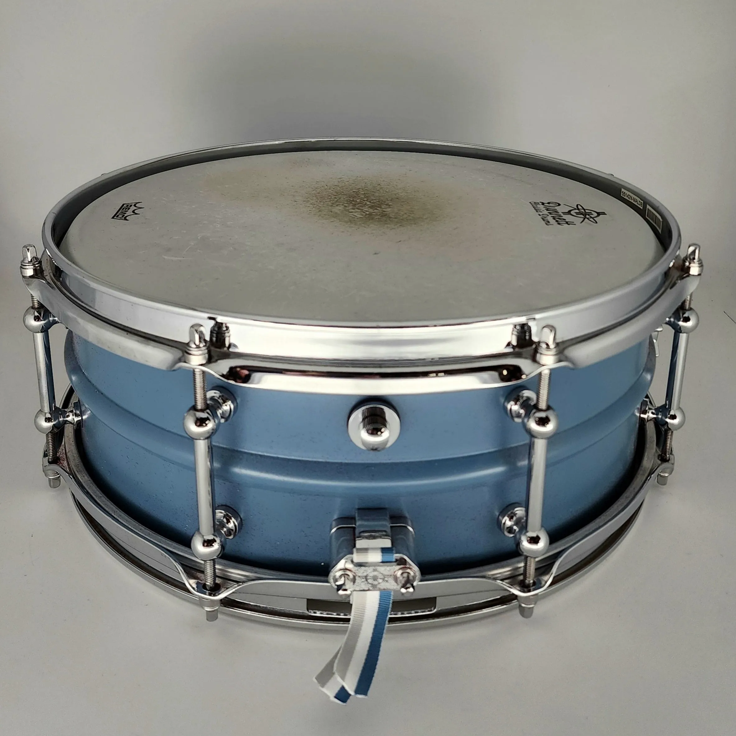 Used Dunnett 2N Aluminum Powdercoat Blue Snare Drum 14x5.5